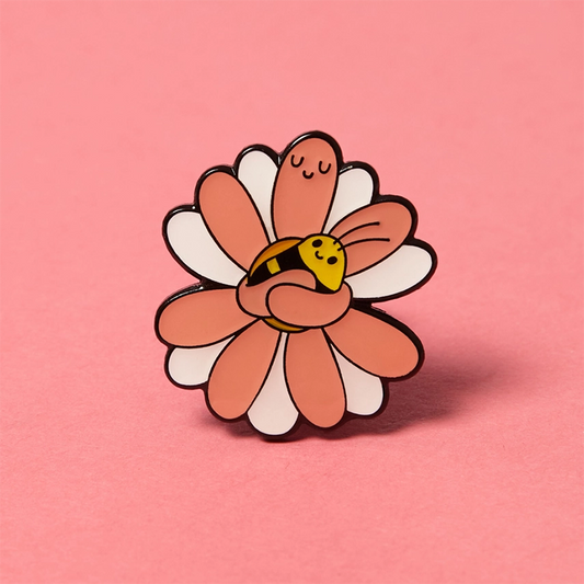 Flower Hugging Bee - Alcazia